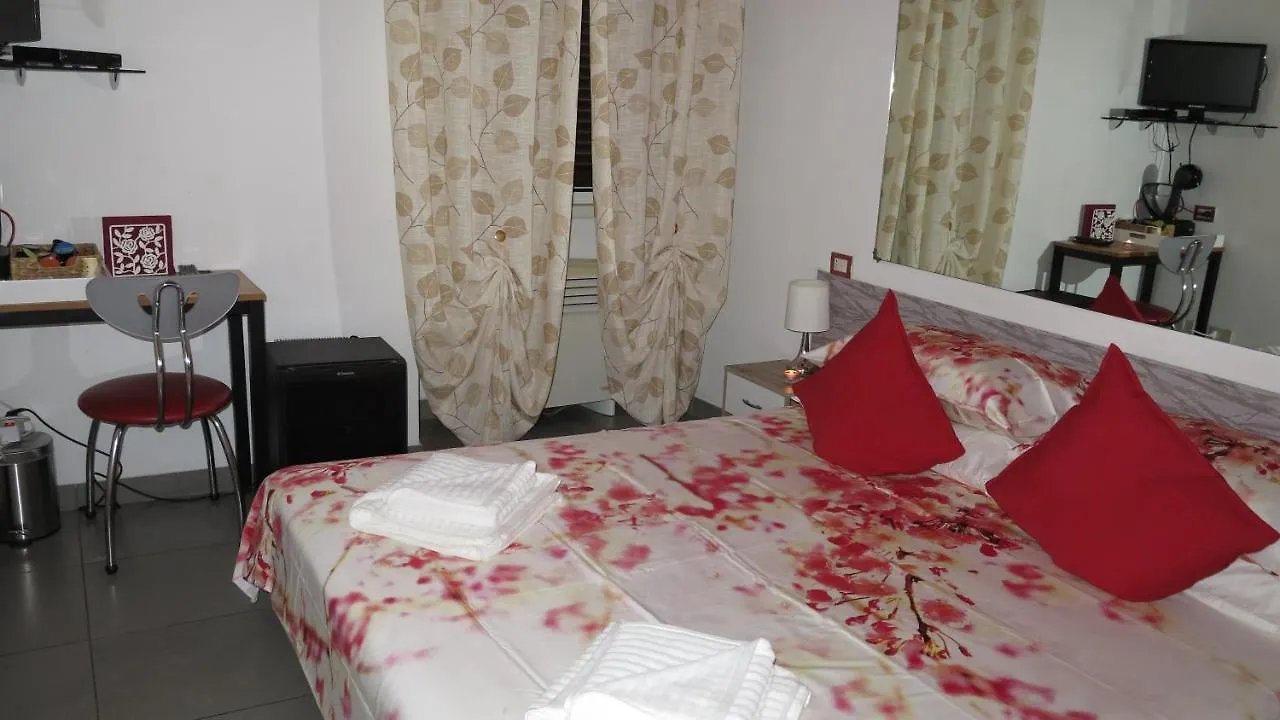 Lovely Rooms Vatican Rzym Pensjonat